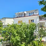 Josko Gore With Balcony And Sea View تْسْغيكفانِتْسا