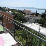 Josko Gore With Balcony And Sea View شقة