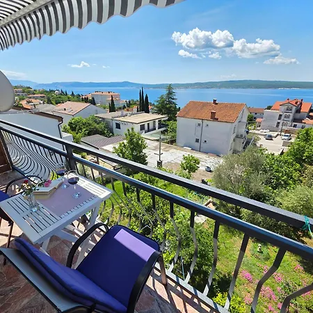 Josko Gore With Balcony And Sea View * ツリクヴェニツァ