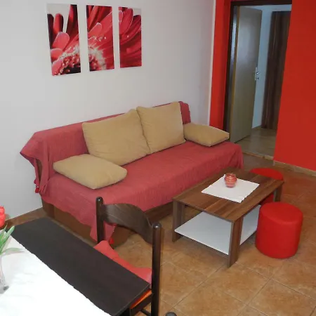 Josko 2+1 Gore Apartment *